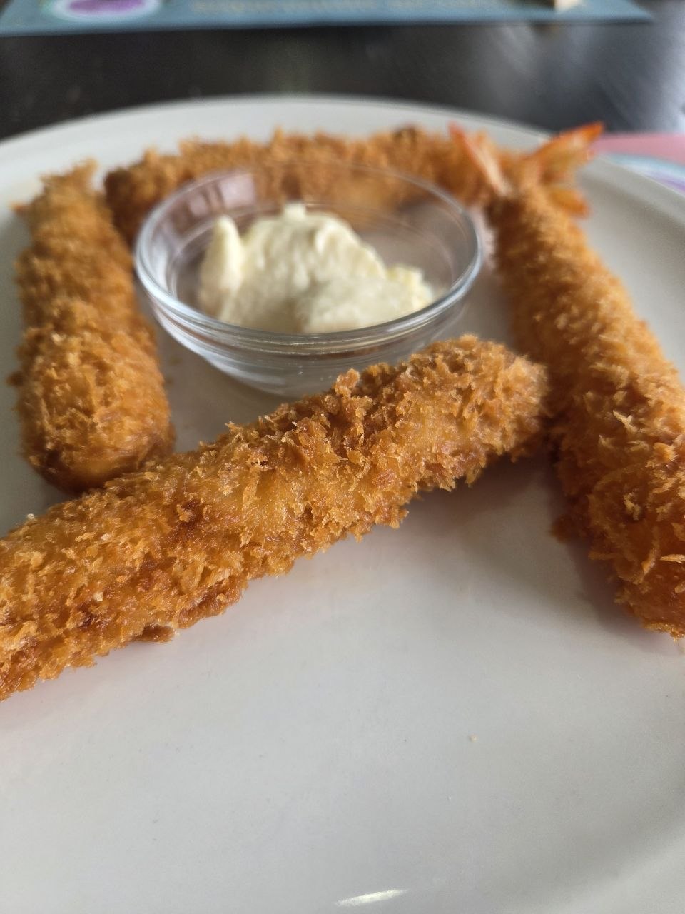 Langostinos crujientes con salsa